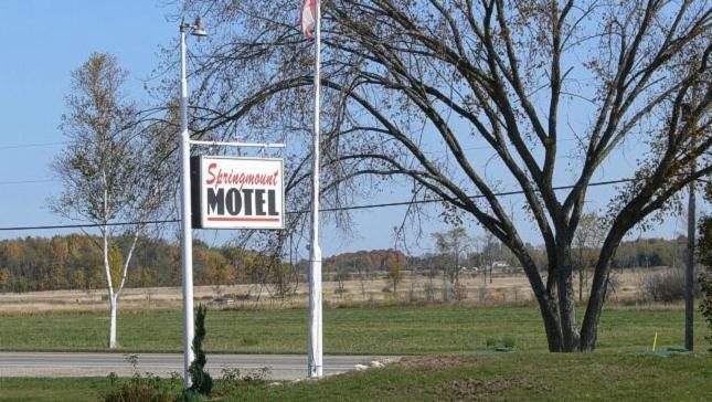 Springmount Motel Owen Sound Exterior photo